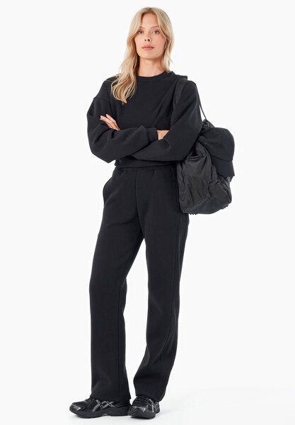 ORGANICATION POLLY | Essentials Travel Sweathose aus Bio-Baumwolle & Recyceltem Polyester von ORGANICATION