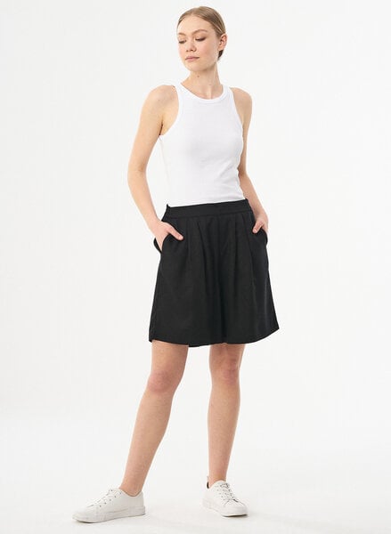 ORGANICATION Shorts aus TENCEL mit Falten von ORGANICATION