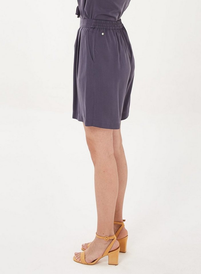 ORGANICATION Shorts Shorts aus Tencel™ mit Bundfalten in Steel von ORGANICATION
