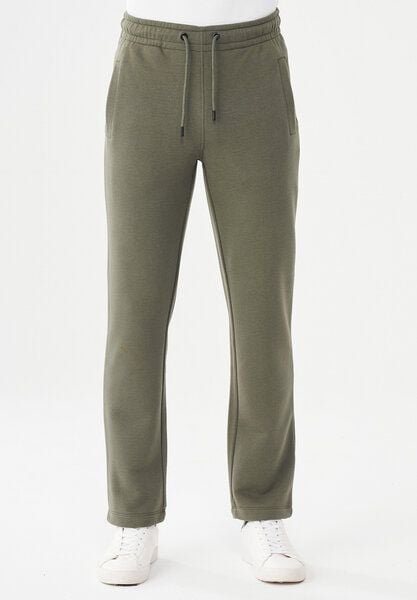 ORGANICATION Sweathose aus Bio-Baumwolle & Modal mit recyceltem Polyester von ORGANICATION