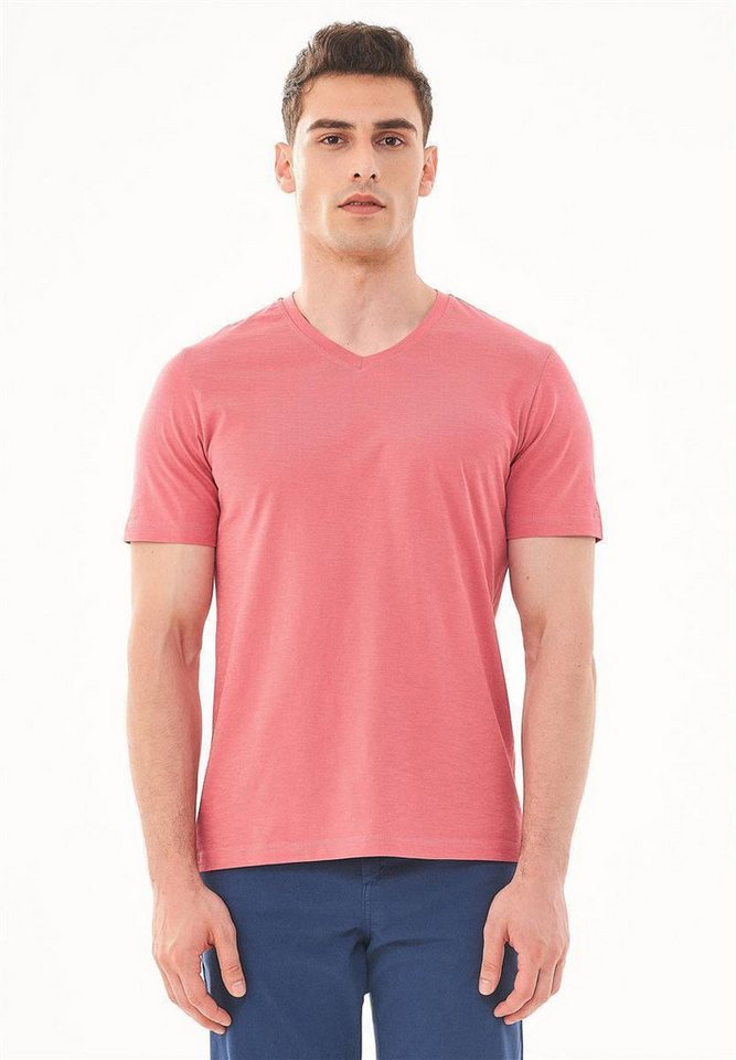 ORGANICATION T-Shirt MEN’S BASIC V-NECK T-SHIRT in Desert Rose von ORGANICATION