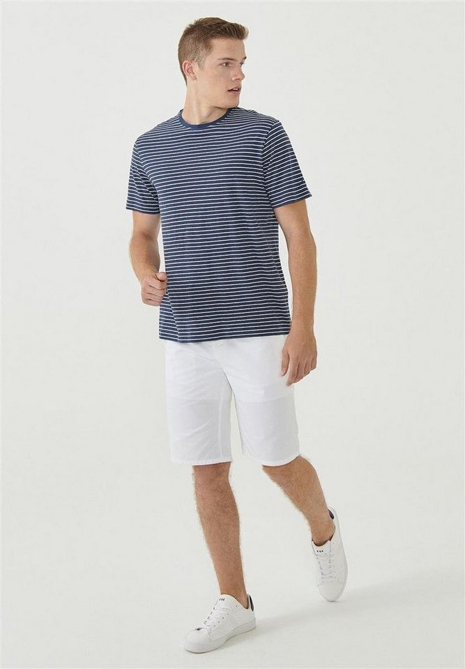 ORGANICATION T-Shirt Men's Striped T-Shirt in Navy/Off White von ORGANICATION