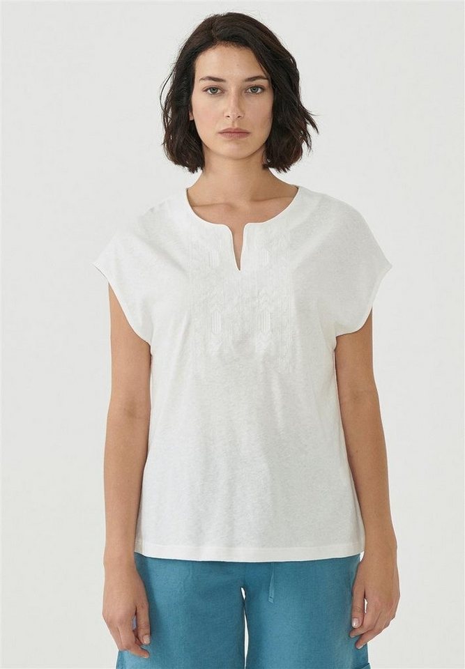 ORGANICATION T-Shirt Women's T-Shirt in Off White von ORGANICATION