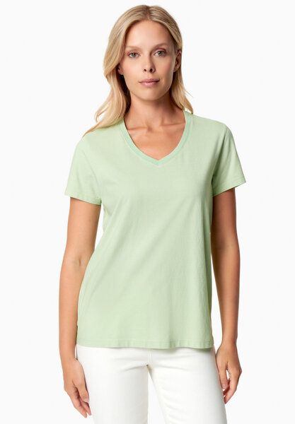 ORGANICATION TESSA | Basic T-Shirt aus Bio-Baumwolle mit V-Ausschnitt von ORGANICATION