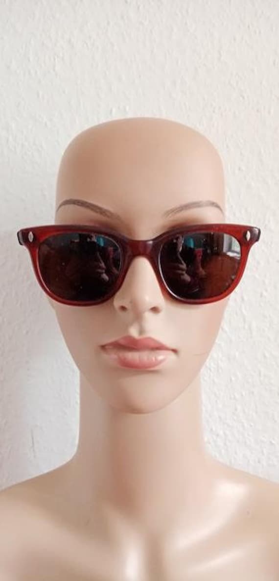 Vintage Sonnenbrille 80/90Er Jahre Vintage Sonnenbrille 80/90Er Jahre von ORISOMvintageladen