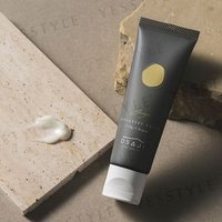 OSAJI - Hand & Body Cream Yuzu 140g OSAJI - Hand & Body Cream Yuzu 140g von OSAJI