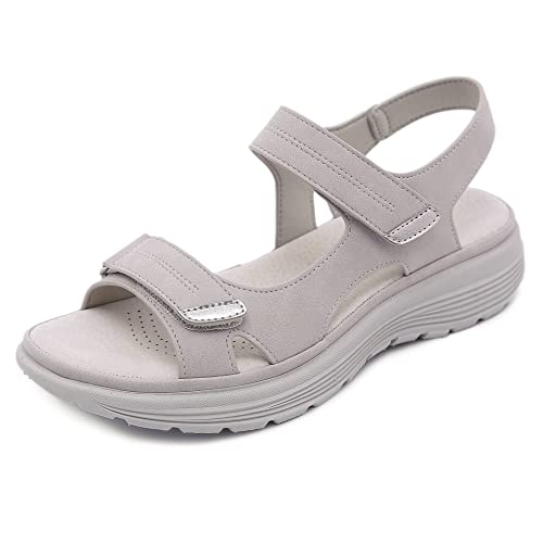 OTMYIGO Orthopädische Sandalen für Damen, Bequeme Sandalen mit Keilabsatz und offener Zehenpartie, rutschfeste Plateau-Sport- und Strandschuhe für den Sommer,Grau,42 EU OTMYIGO Orthopädische Sandalen für Damen, Bequeme Sandalen mit Keilabsatz und offener Zehenpartie, rutschfeste Plateau-Sport- und Strandschuhe für den Sommer,Grau,42 EU von OTMYIGO