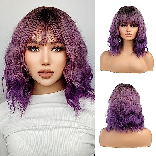 OUFEI Ombre Lila Perücke mit Pony Lockige Perücken für Frauen Kurze Wellige Perücken Synthetisches Haar Hitzebeständige Perücken für Tägliche Party Cosplay Tragen von OUFEI