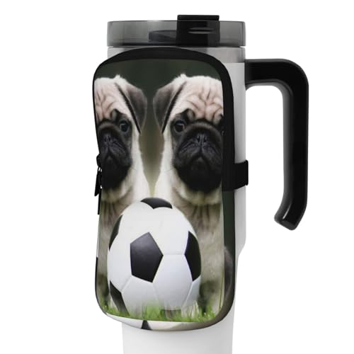 OUSIKA Mops Hunde mit Fußball Fußball Druck Wasserflasche Beutel Tumbler Pouch Bag Handheld Sport Trinkflasche Zubehör Tasche Reißverschluss Beutel Gürteltasche für Männer Frauen, Schwarz , S von OUSIKA