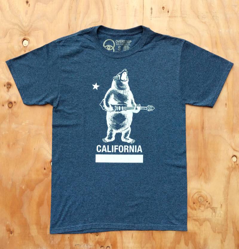 Kalifornien T-Shirt, California Rocker Bär T-Shirt von OVERSTEPclothing