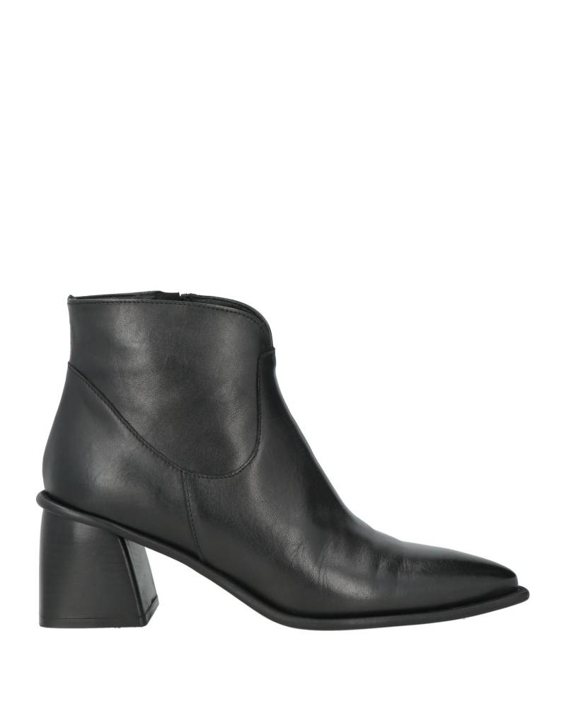 OVYÉ Stiefelette Damen Schwarz von OVYÉ
