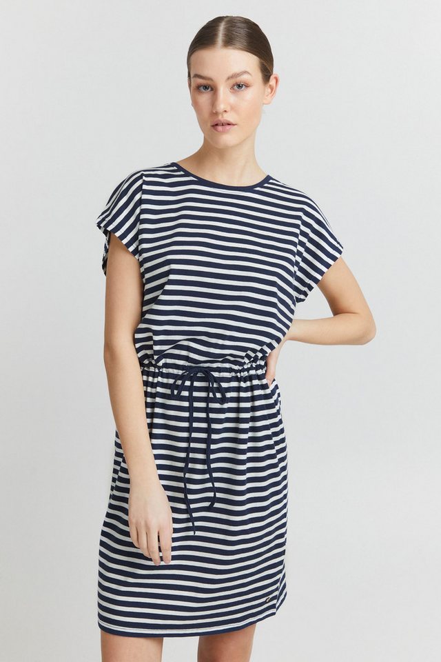 OXMO Sweatkleid Stilla Modisches Kleid OXMO Sweatkleid Stilla Modisches Kleid von OXMO