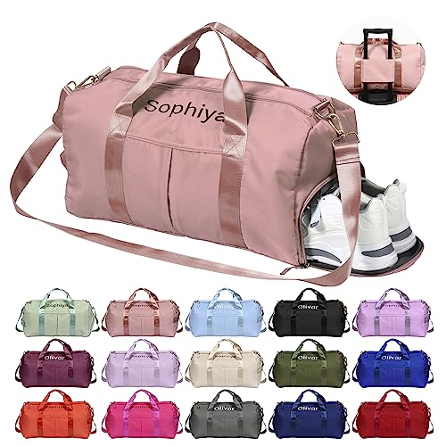 Personalisiert Sporttasche Damen, Wasserdicht Gym Bag mit Sporthandtuch OXYEFEI Embroidery Namen Klassische Sporttaschen Faltbare als Groß Mommy Bag Schwimmtasche Fitness für Damen Mama (Rosa) von OXYEFEI