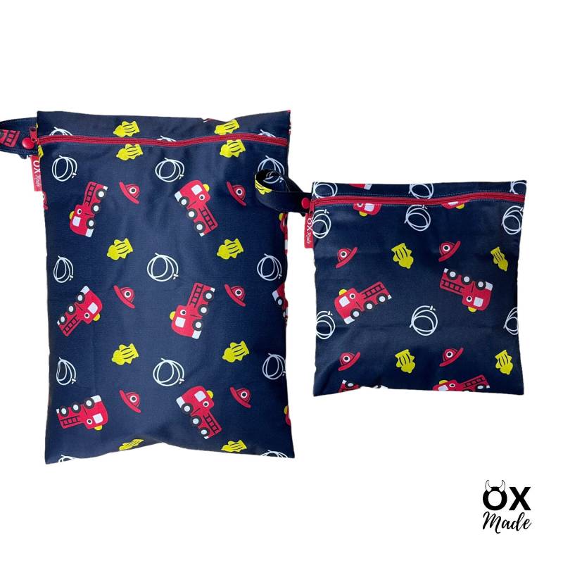 Wetbag "Feuerwehr" Personalisierte Nasstasche Badetasche Blau Rot By Oxmade von OXmade