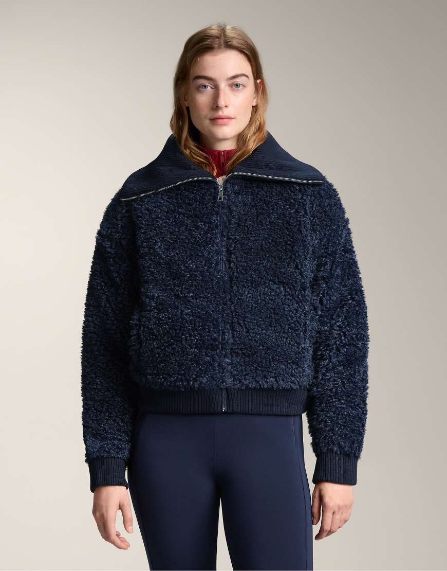 OYSHO - Strukturierte Jacke aus Lammfellimitat in Marineblau von OYSHO