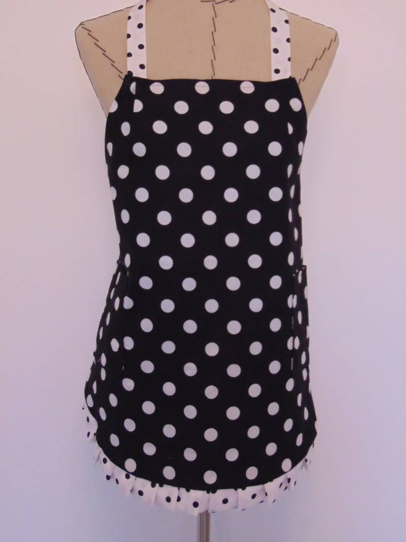 Polka Dot Schürze Mit Rüschen Polka Dot Schürze Mit Rüschen von OakTreeJunction