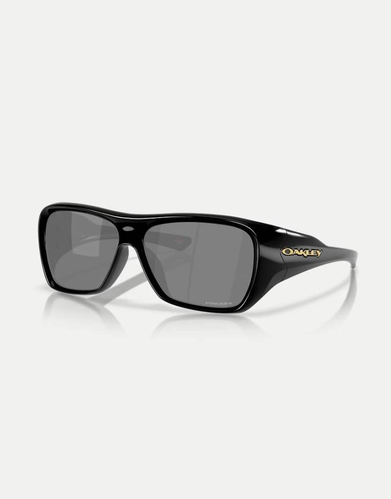 Oakley - Chaminade - Rechteckige Sonnenbrille in poliertem Schwarz mit schwarz verspiegelten Gläsern von Oakley