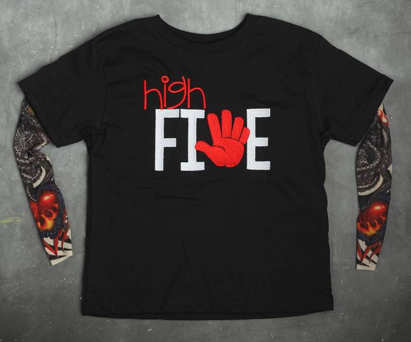 Fünf 5. Geburtstag Tattoo Ärmel T-Shirt High Five Kleinkind Fünf Fünftel 5 von OakleyandBrooks