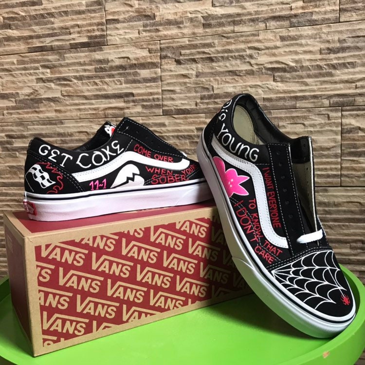 Vans Old Skool Lil Peep "Spider Web" Handgemalt Vans Old Skool Lil Peep "Spider Web" Handgemalt von OanArtShop