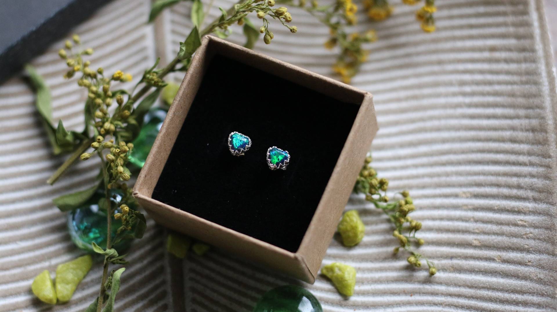 925 Sterling Silver Synthetic Opal Earrings Heart Shaped Women's Jewellery Birthday Gift For Her Girlfriend Valentine's Day Mother's 925 Sterling Silver Synthetic Opal Earrings Heart Shaped Women's Jewellery Birthday Gift For Her Girlfriend Valentine's Day Mother's von OandLee