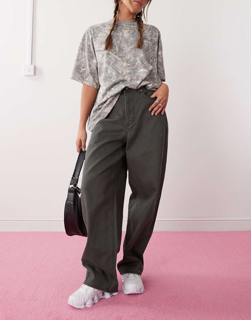 Obey - Leah - Weite Hose in verblasstem Schwarz mit fünf Taschen von Obey