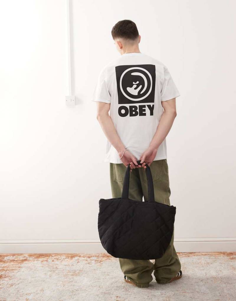 Obey - Obey - T-Shirt in Weiß mit auffälligem Augen-Grafik-Logo und Rückenprint von Obey