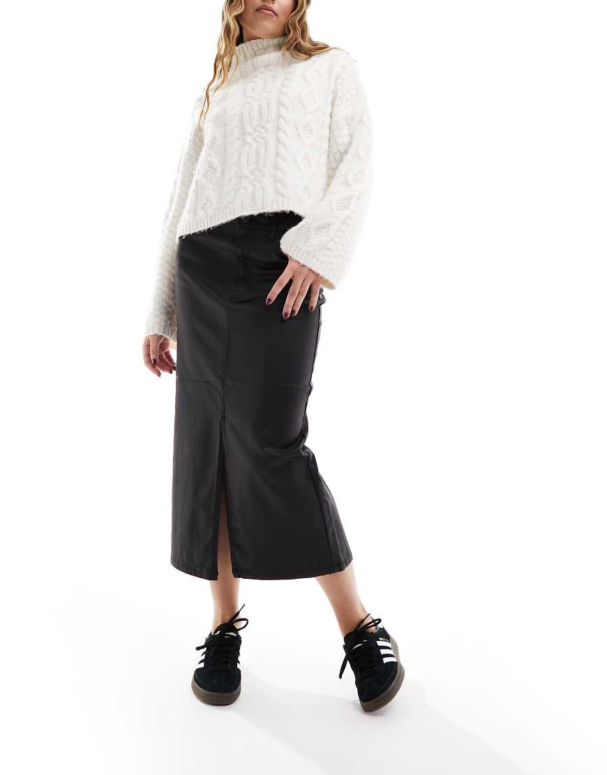 Object - Beschichteter Midirock in Schwarz mit Schlitz vorne Object - Beschichteter Midirock in Schwarz mit Schlitz vorne von Object