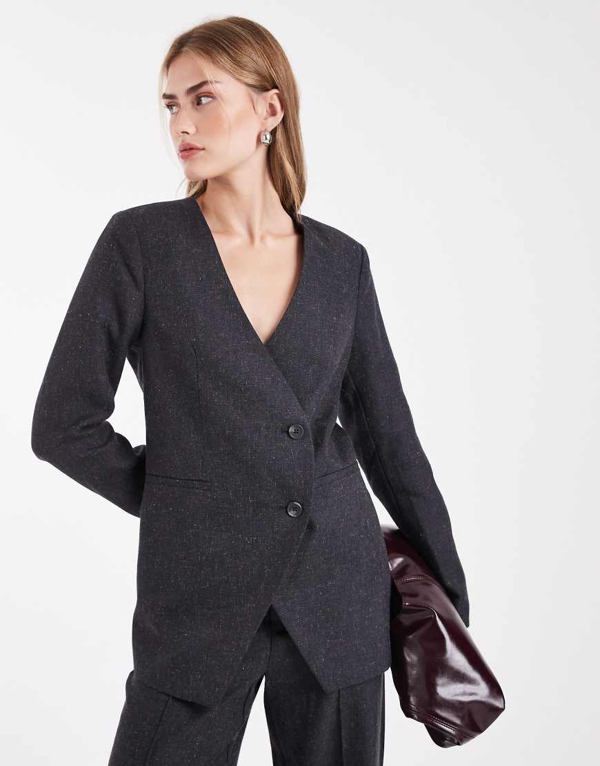 Object - Blazer in Dunkelgrau meliert mit asymmetrischen Details, Kombiteil Object - Blazer in Dunkelgrau meliert mit asymmetrischen Details, Kombiteil von Object