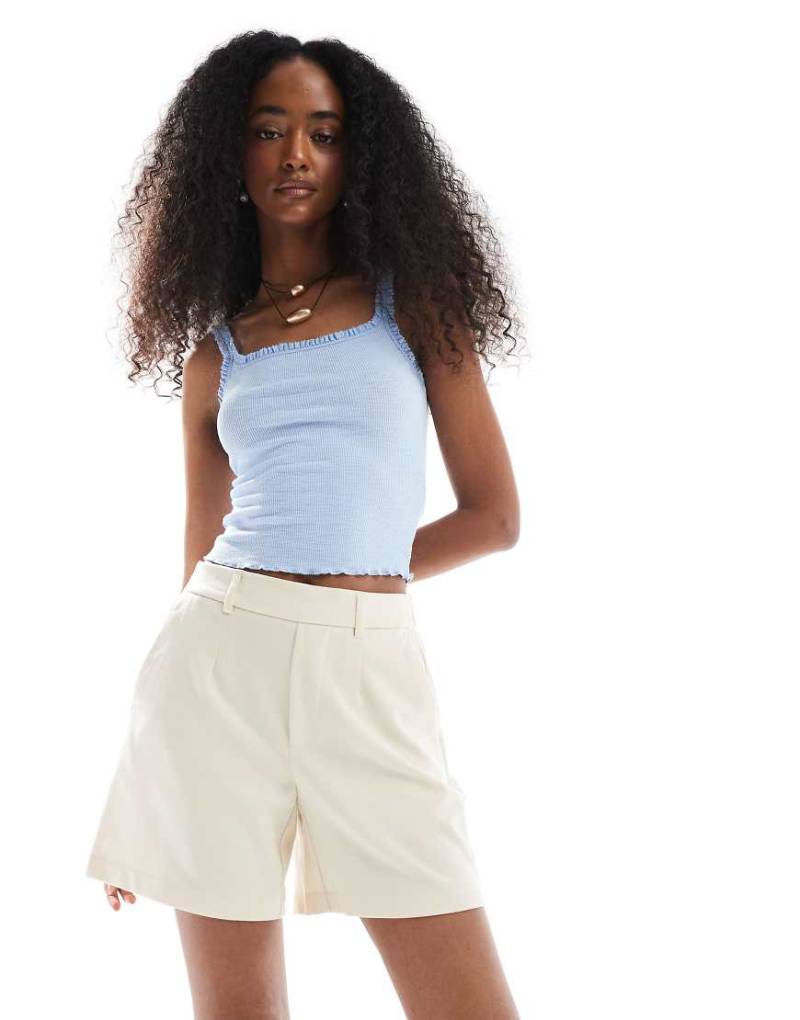 Object - Elegante Shorts in Cremeweiß mit elastischer Rückseite von Object