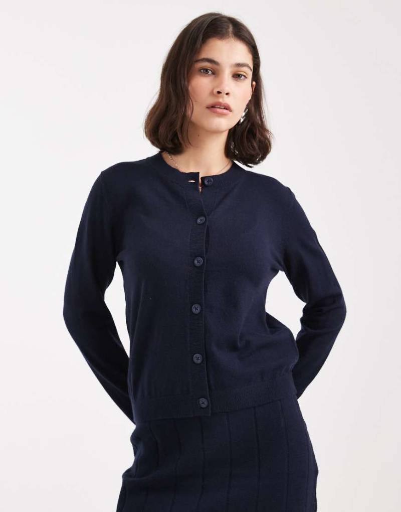 Object - Feinmaschige Strickjacke in Marineblau, Kombiteil von Object