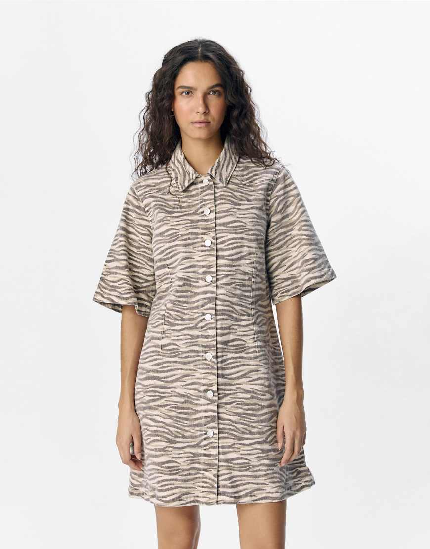 Object - Hemdkleid in Sandmuschel-Weiß Object - Hemdkleid in Sandmuschel-Weiß von Object