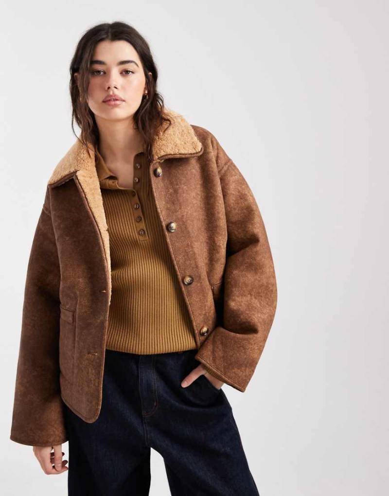 Object - Hochwertige, weiche und gemütliche Teddyfell-Wendejacke in Hellbraun-Brown von Object