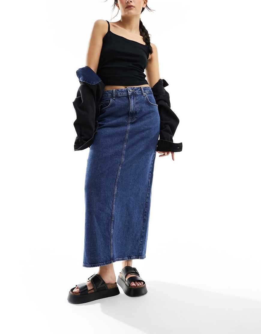 Object - Maxi-Säulenrock aus Denim in mittelblauer Waschung Object - Maxi-Säulenrock aus Denim in mittelblauer Waschung von Object