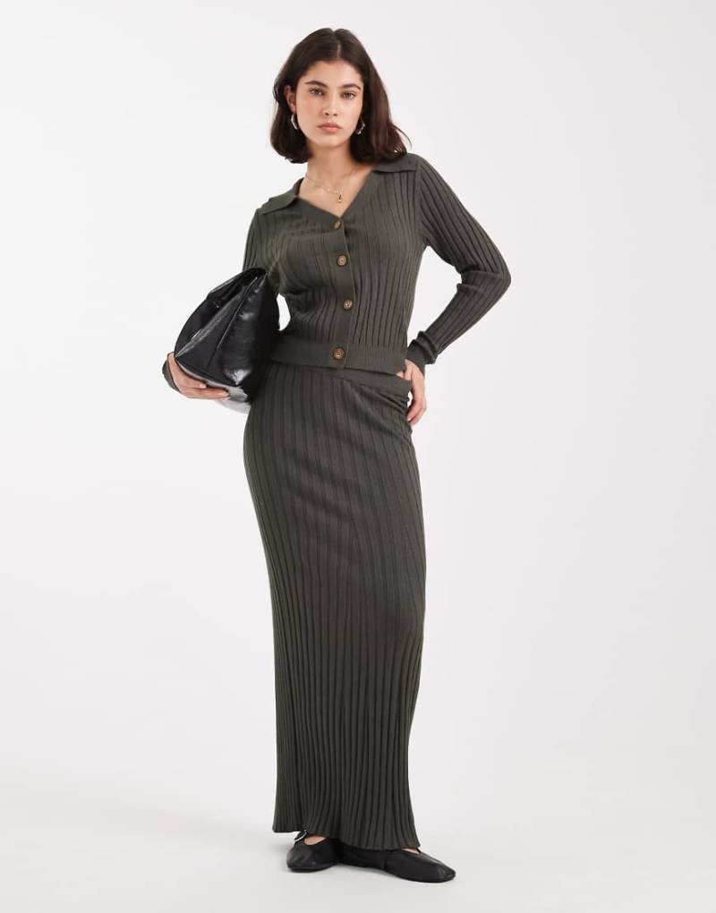 Object - Maxirock aus Rippstrick in dunklem Khaki, Kombiteil-Grün von Object