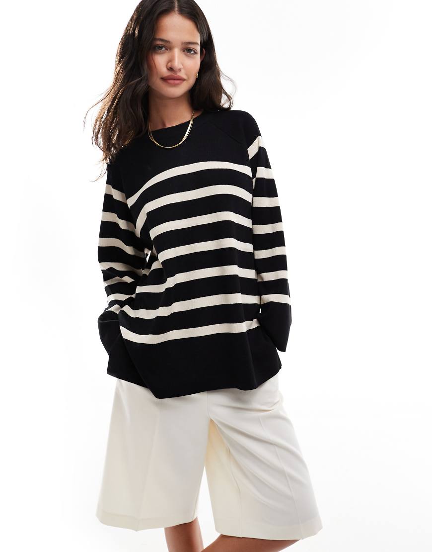 Object - Oversize-Strickpullover in Schwarz mit Streifen Object - Oversize-Strickpullover in Schwarz mit Streifen von Object
