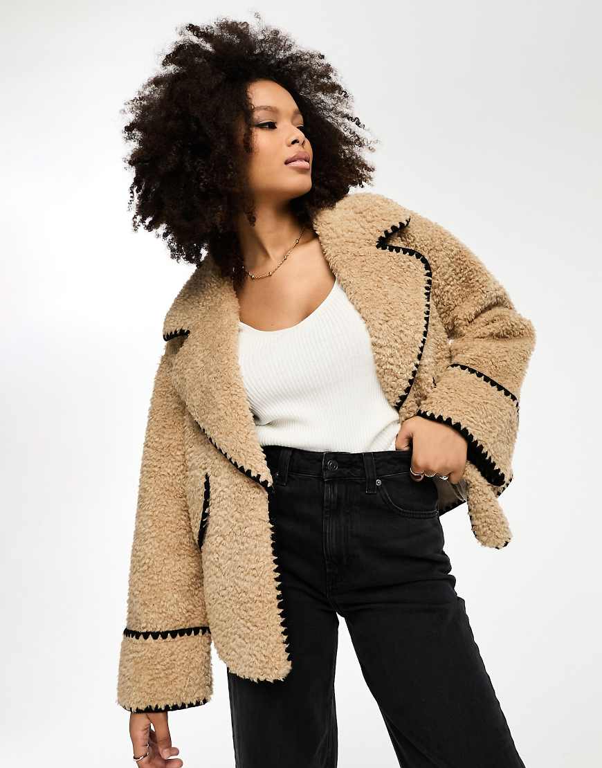 Object - Pilotenjacke aus Teddyfell in Biskuitbeige mit Ziernähten in Kontrastfarbe-Neutral von Object