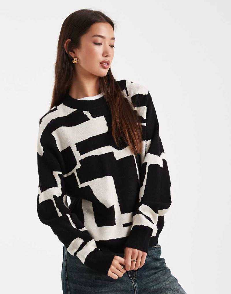 Object - Pullover in Schwarz-Weiß mit Animal-Print und Rundhalsausschnitt von Object