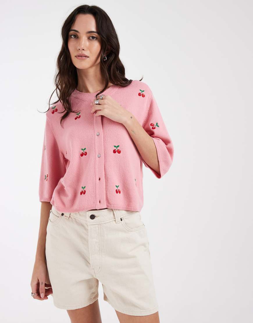 Object - Strickjacke in Rosa mit Kirschmuster von Object