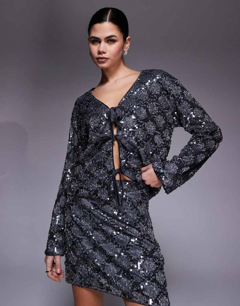 Object - Vorne geschnürtes Oberteil in Dunkelsilber mit farblich abgesetztem Paillettenmuster, Kombiteil von Object