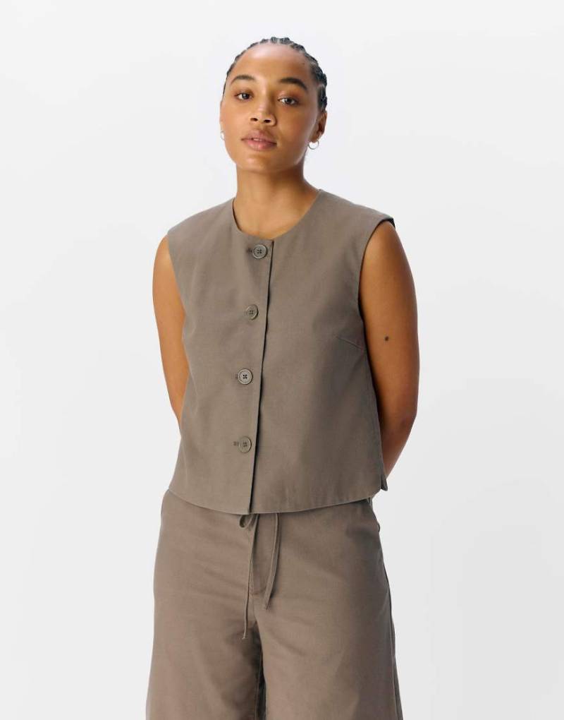 Object - Weste in Morchelbraun-Brown von Object