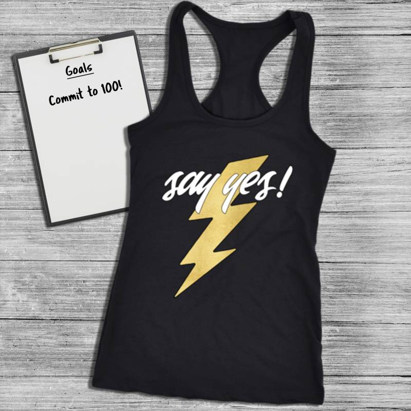 Sag Ja To 100 Morning Workout Tank Lightning Bolt Damen Racerback Coaching Geschenk von ObsessedMerch