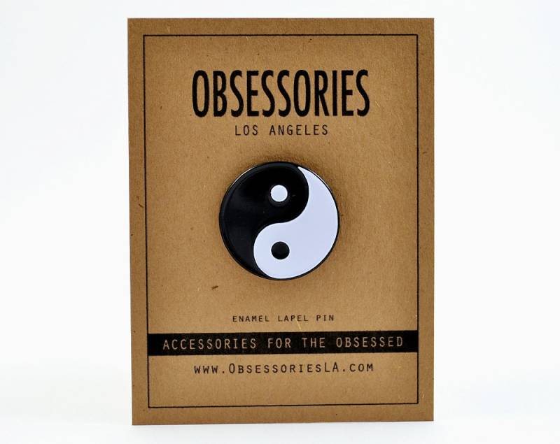 Yin Yang Pin Anstecknadel Soft Emaille Brosche 25mm Pinback & Accessoires Ying Schmuck Geschenk 90Er Jahre Grunge Yin Yang Pin Anstecknadel Soft Emaille Brosche 25mm Pinback & Accessoires Ying Schmuck Geschenk 90Er Jahre Grunge von ObsessoriesHandmade