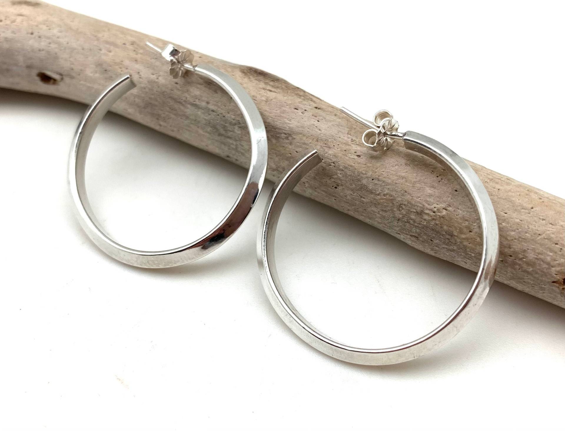 Silber Post Creolen 30mm/Medium Hoop Ohrringe X 25mm Edged Meistverkaufte 925 Silber Post Creolen 30mm/Medium Hoop Ohrringe X 25mm Edged Meistverkaufte 925 von OceanGemsCo