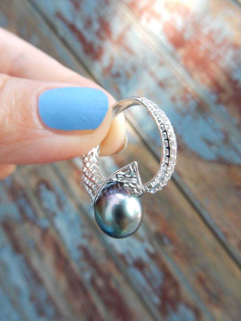 3D Sterling Silberring Mit Tahiti Perle | Offener Ring Pastell Pfau Aubergine Calla Lilie Versandfertig von OceanRhyme