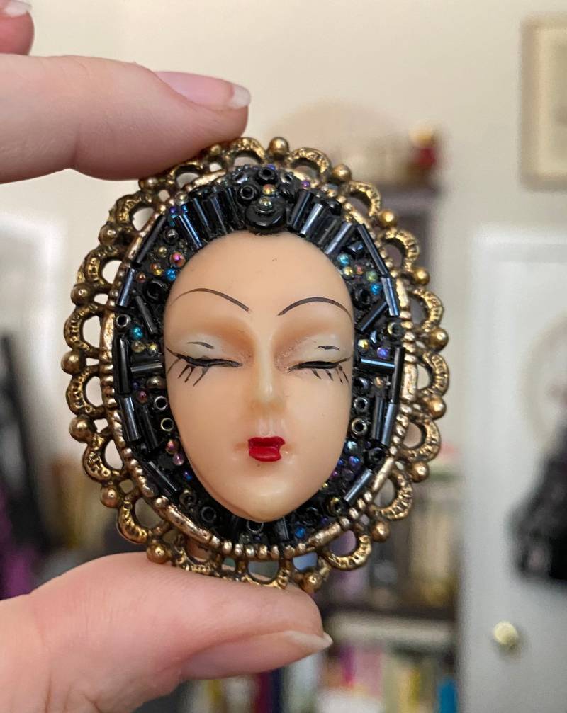 Düne Inspiriert Lady Jessica Von Den Atreides, Reverend Mother Bene Gesserit Brosche Halskette von OceanofV