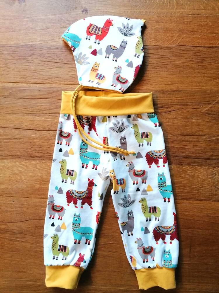 Baby Pumphose Und Beanie, Erstling-Set, Geburtsgeschenk von Odalisquedesign