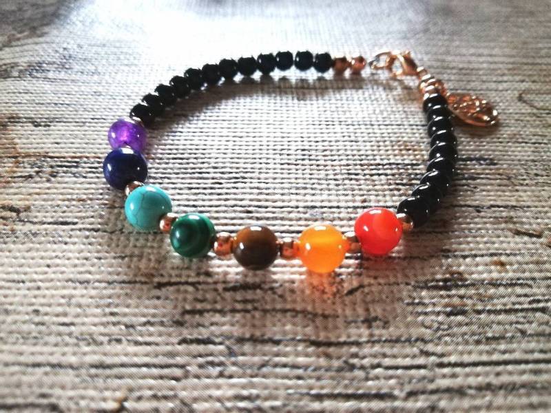 Chakren Armband Mit Roségold Und 7 Halbedelsteinen von Odalisquedesign