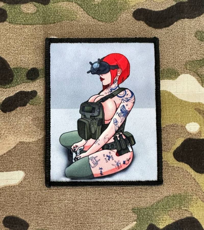 Patch „Gamer Mädel" M. Klettverschluss; Aufnäher Morale Tactical Outdoor Outfit Pmc Anime Sammeln Spiel Tarkov Usec Call Girl von OderT