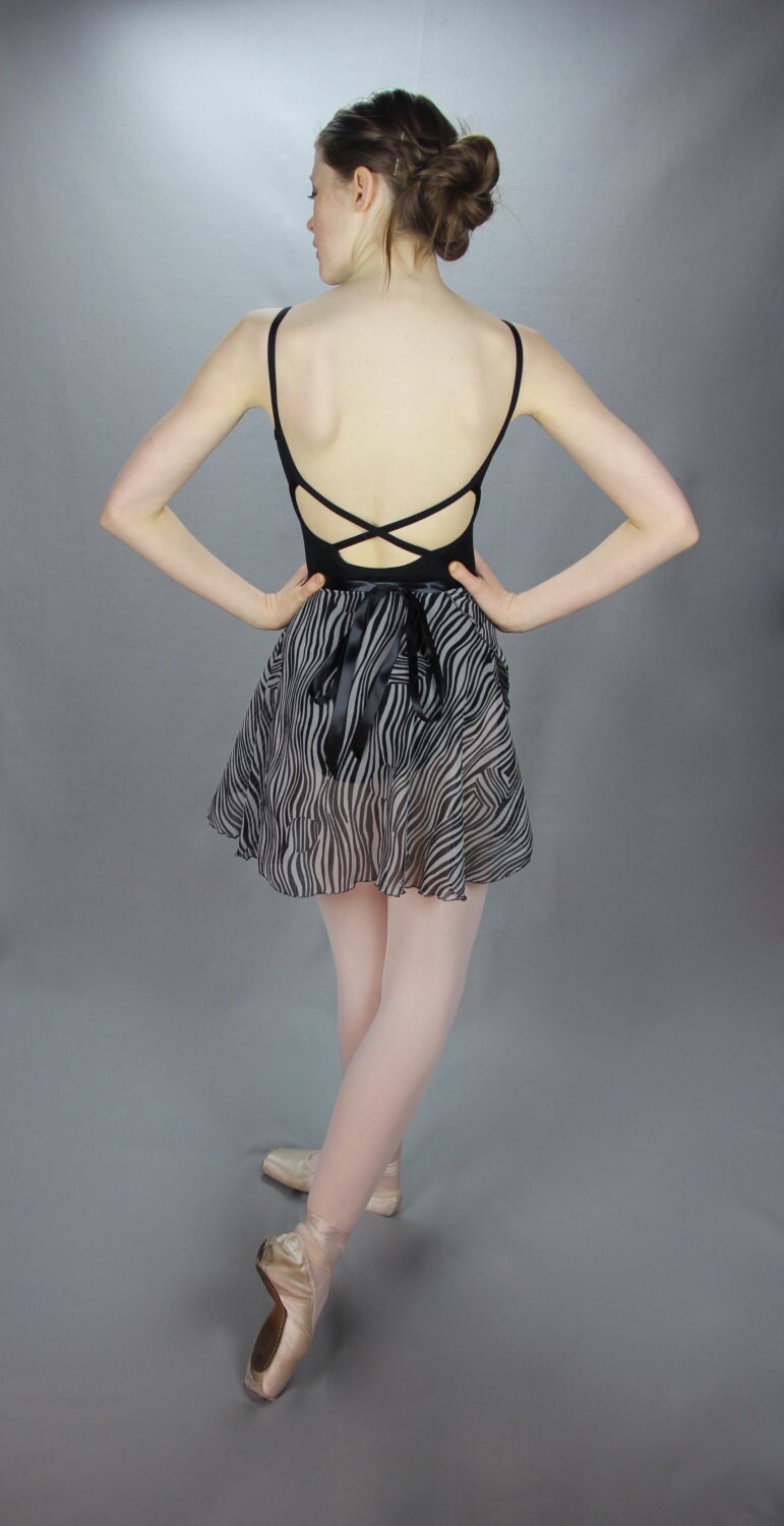 16 "Tapered Ballett Wickelrock 16 "Tapered Ballett Wickelrock von OdetteDancewear