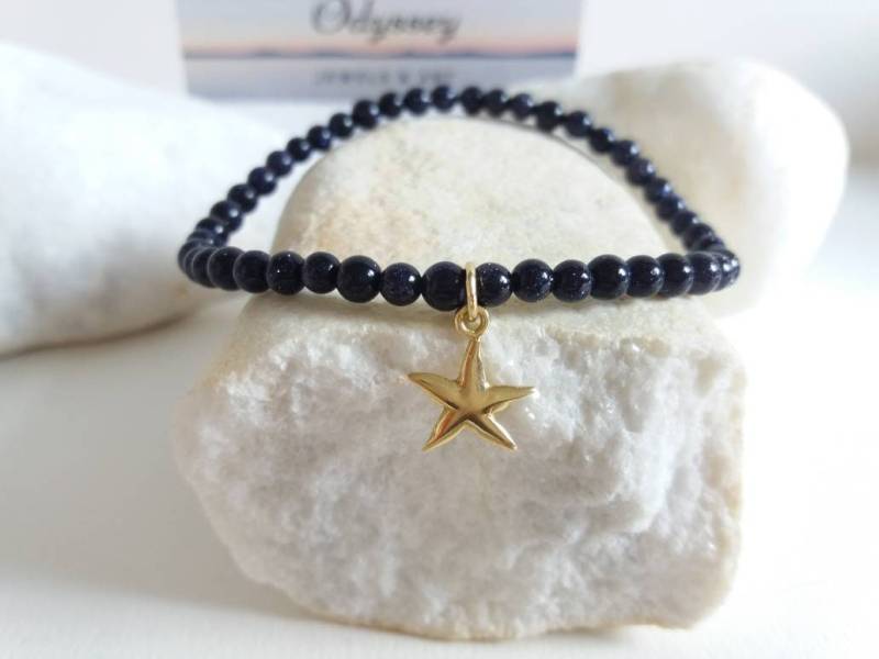 Gold Star Armband, Seestern, Gold, Blau Sandstein, Perlen Natur, Strand, Hochzeit, Braut, Brautjungfern, Surfer Gold Star Armband, Seestern, Gold, Blau Sandstein, Perlen Natur, Strand, Hochzeit, Braut, Brautjungfern, Surfer von OdysseyJewelsandArt